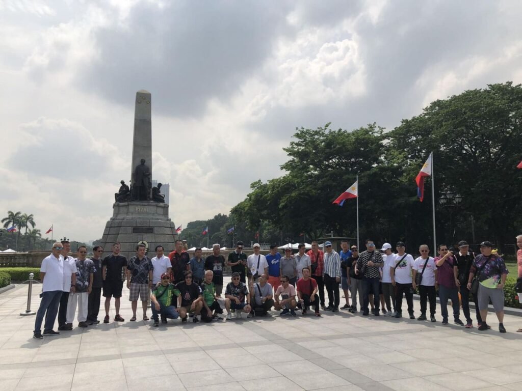 Astrokidd tour group at the Rizal Monument, Manila